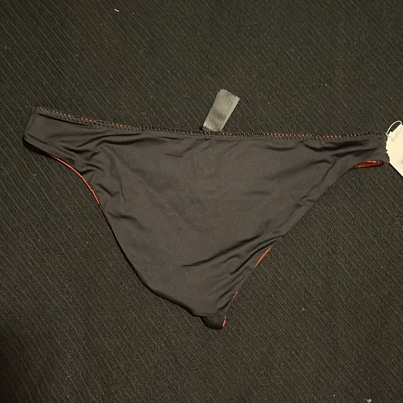 Hurley reversible bikini bottom - Picture 3 of 11